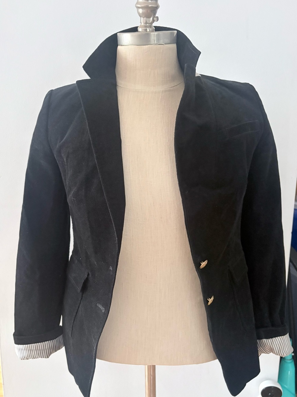 Banana Republic Black Women's Tailored Blazer with Notch Lapel